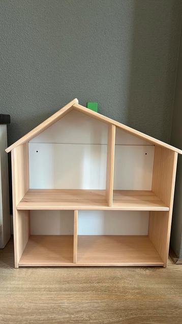 Bijna nieuw! IKEA Flisat poppenhuis beschikbaar voor biedingen