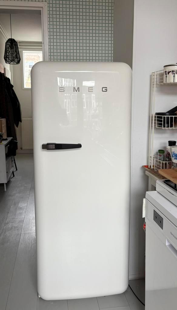 Smeg koelkast, Witgoed en Apparatuur, Koelkasten en IJskasten, Gebruikt, Met vriesvak, 200 liter of meer, 140 tot 160 cm, 60 cm of meer
