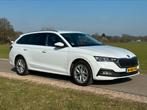 Skoda Octavia 110pk Business Edition Plus | Head-Up | LED, Voorwielaandrijving, 65 €/maand, Stof, Wit