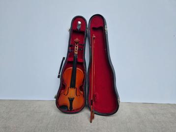 Miniatuur viool  beschikbaar voor biedingen