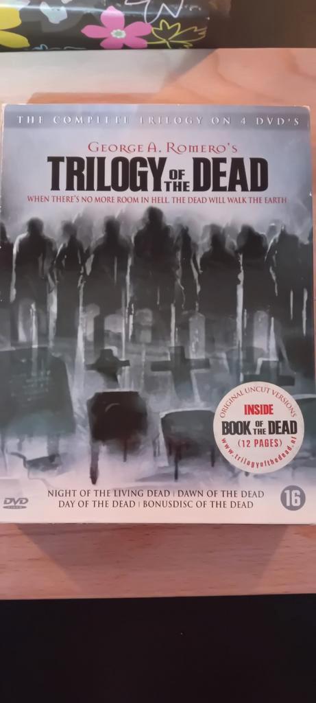 Trilogy of the dead DVD Box, Cd's en Dvd's, Dvd's | Horror, Zo goed als nieuw, Vampiers of Zombies, Boxset, Vanaf 16 jaar, Ophalen of Verzenden