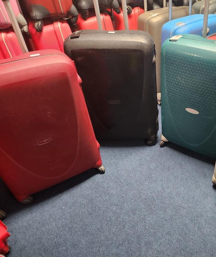 Samsonite Termo young spinner met TSA slot TOP KOFFERS!!!, Sieraden, Tassen en Uiterlijk, Koffers, Zo goed als nieuw, Hard kunststof