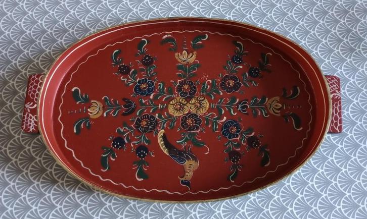Dienblad Hindelooper schilderkunst, vintage, rood, Huis en Inrichting, Woonaccessoires | Dienbladen, Zo goed als nieuw, Hout, Rechthoekig