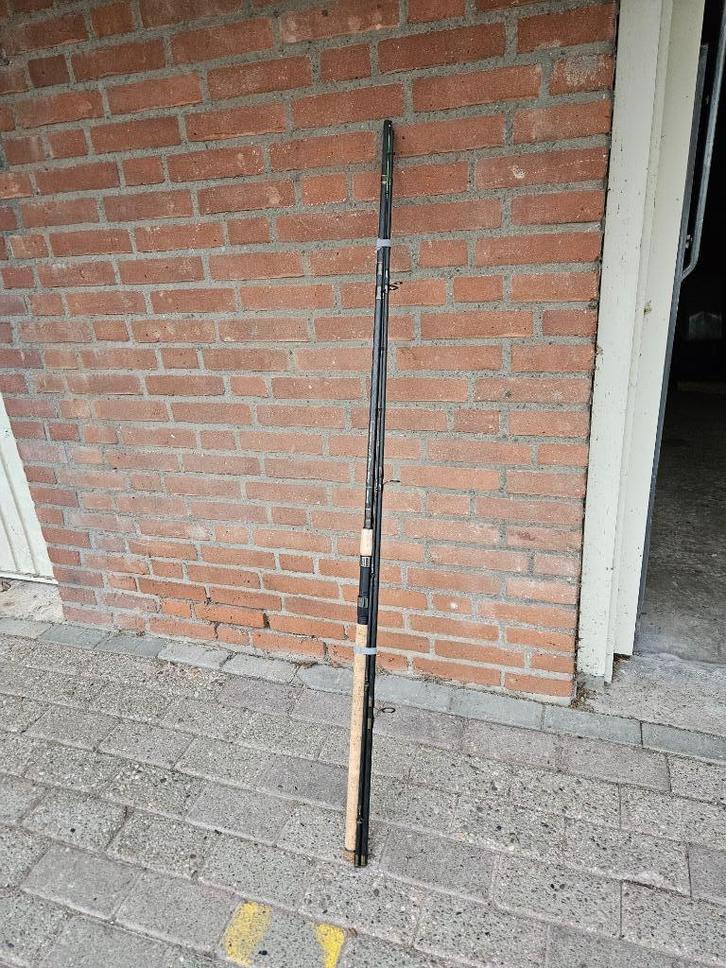 Pelletfeeder van SPRO, Watersport en Boten, Hengelsport | Algemeen, Gebruikt, Werphengel, Ophalen