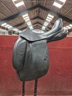 Custom icon flight 17,5 inch medium, Dieren en Toebehoren, Paarden en Pony's | Zadels, Ophalen of Verzenden, Gebruikt, Dressuur