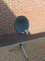Triax schotel en strong digitale HD satelliet receiver, Audio, Tv en Foto, Schotelantennes, Ophalen, Zo goed als nieuw