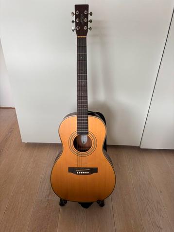 Gitaar beschikbaar voor biedingen