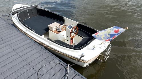 Maril 5.70 Ivory – Klassieke kwaliteitssloep in topstaat, Watersport en Boten, Sloepen, Zo goed als nieuw, 10 tot 30 pk, 3 tot 6 meter