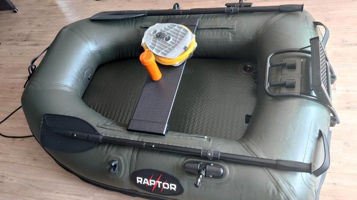 Nette Raptor 170fast zonder plakkers, Watersport en Boten, Hengelsport | Karpervissen, Zo goed als nieuw, Overige typen, Ophalen