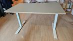 Ikea Trotten Bureau met Skarsta blad - in hoogte verstelbaar, Huis en Inrichting, Ophalen, In hoogte verstelbaar, Gebruikt, Stabureau
