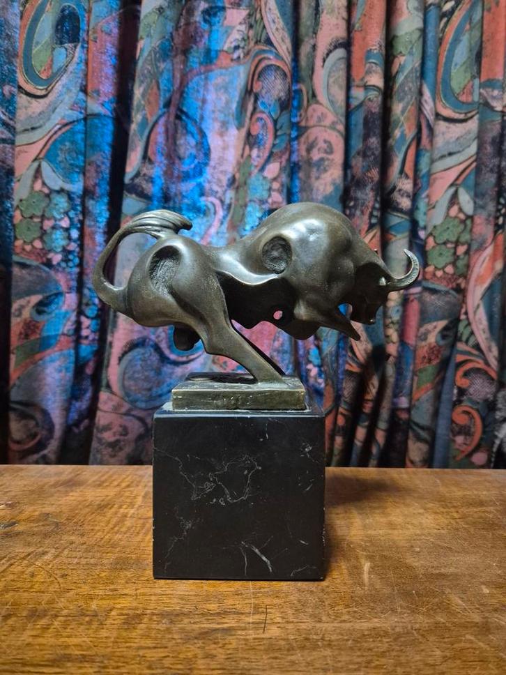 Originele Milo Bronzen Stier, Antiek en Kunst, Kunst | Beelden en Houtsnijwerken, Ophalen