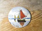 Emaille broche Holland, Ophalen of Verzenden, Overige kleuren, Overige materialen