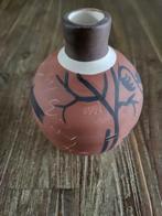 Vaasje/kruikje met leuke afbeelding erop, Overige kleuren, Aardewerk of Porselein, Ophalen of Verzenden, Zo goed als nieuw