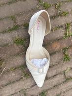 Bruidschoen dames, Kleding | Dames, Schoenen met lage hakken, Wit, Ophalen of Verzenden, Onbekend