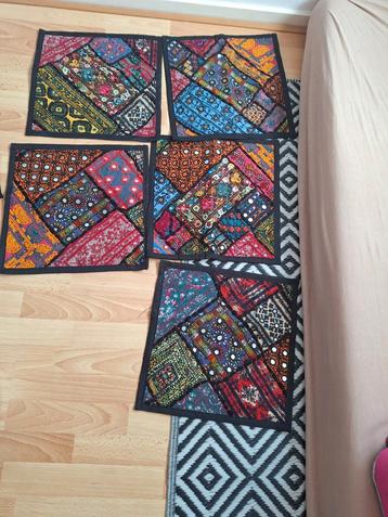 Patchwork Kussens - Kleurrijk & Uniek! beschikbaar voor biedingen