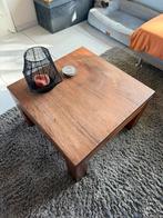 Een mooie notenhouten salontafel, Huis en Inrichting, Tafels | Salontafels, Ophalen, 100 tot 150 cm, 50 tot 100 cm, Zo goed als nieuw