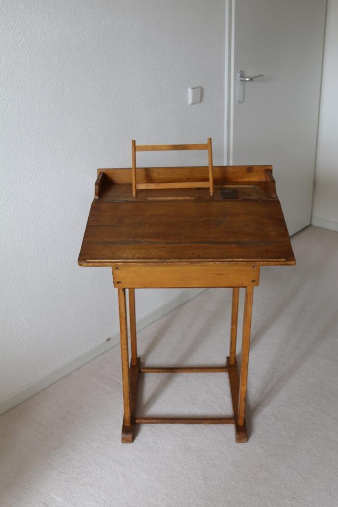 Kinderlessenaar, Antiek en Kunst, Curiosa en Brocante, Ophalen