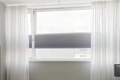 Plisse gordijnen antraciet, Huis en Inrichting, Stoffering | Gordijnen en Lamellen, Zo goed als nieuw, 100 tot 150 cm, Grijs, Zwart