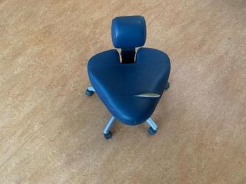 Ergonomische bureaustoel beschikbaar voor biedingen