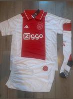 GEZOCHT Ajax Tenue 2024/2025 Setje Maat M, Sport en Fitness, Ophalen of Verzenden, Shirt