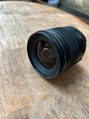 Nikon AF-S 28mm f/1.8G Lens beschikbaar voor biedingen