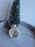 Vintage kerstbal deuk zilver 419, Diversen, Kerst, *, Gebruikt, *, Ophalen of Verzenden