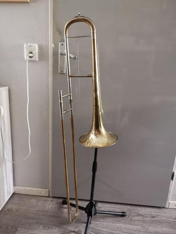 TROMBONE   MUSIK  MAYER beschikbaar voor biedingen