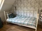 Ikea Bed - Wit Metaal, Huis en Inrichting, Ophalen, 90 cm, Eenpersoons, Zo goed als nieuw