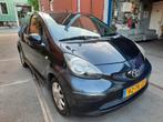 Toyota Aygo 1.0  55KW 2006 NEW APK, 4 cilinders, 122 pk, Origineel Nederlands, 1395 cc