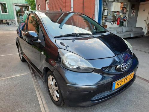 Toyota Aygo 1.0  55KW 2006 NEW APK // Schakel, Auto's, Volkswagen, Particulier, Golf, ABS, Airbags, Centrale vergrendeling, Metallic lak