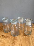 Antieke glazen potjes met ingeslepen stop, Glas, Pot, Bus of Blik, Gebruikt, Ophalen of Verzenden