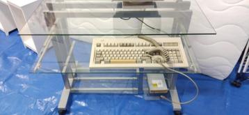 computermeubel Glas beschikbaar voor biedingen