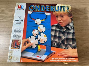 Onderuit! MB Oude versie beschikbaar voor biedingen