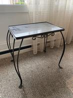 Mooie Bijzettafel met Metalen Onderstel 46b x31d x48h, 45 tot 60 cm, Minder dan 55 cm, Metaal of Aluminium, Ophalen of Verzenden