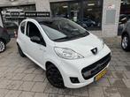 Peugeot 107 1.0-12V Urban Move Airco 3Drs, Auto's, Peugeot, Voorwielaandrijving, Gebruikt, 4 stoelen, Bedrijf