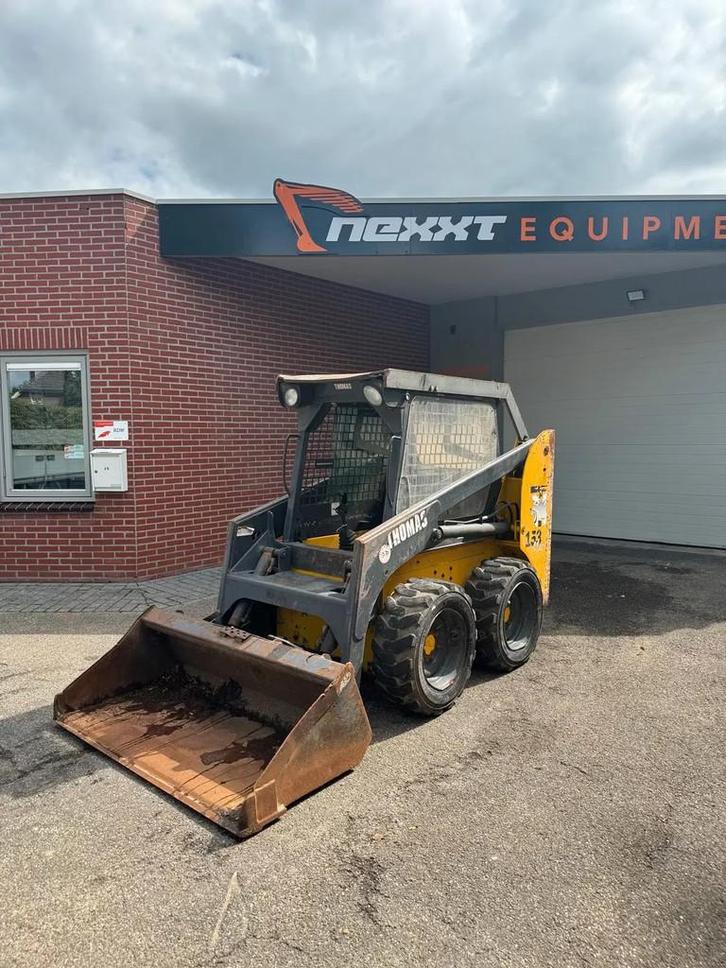 Thomas T153 (bj 2004), Zakelijke goederen, Machines en Bouw | Kranen en Graafmachines, Wiellader of Shovel