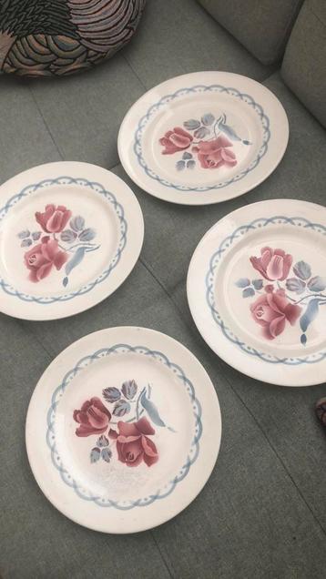 4 antieke vintage borden Digoin Cannes Sarreguemines beschikbaar voor biedingen