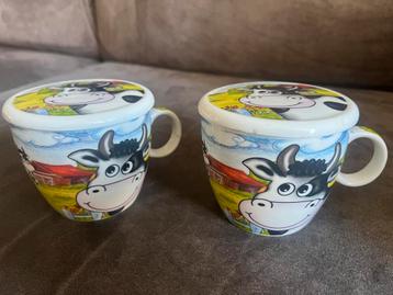 Vintage Koeien Mokken met Deksel Keramiek. beschikbaar voor biedingen