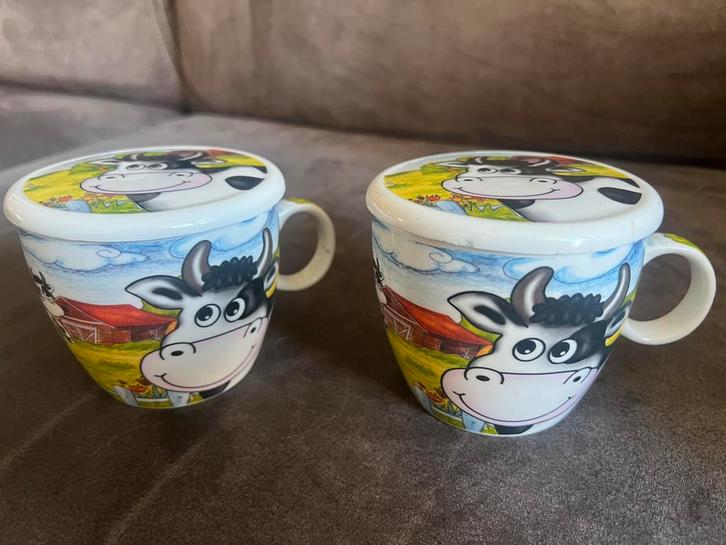 Vintage Koeien Mokken met Deksel Keramiek., Huis en Inrichting, Keuken | Servies, Zo goed als nieuw, Kop(pen) en/of Schotel(s)