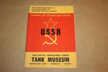 Tanks of the USSR - Uitgave Tank Museum 1970 !! beschikbaar voor biedingen