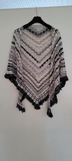 omslagdoek gehaakt, Hobby en Vrije tijd, Breien en Haken, Ophalen of Verzenden, Nieuw, Haken, Overige typen