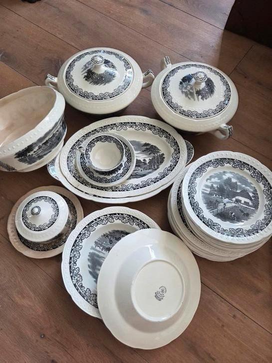 Maestricht Boerenhoeve Dutch Farm, Antiek en Kunst, Antiek | Servies compleet, Ophalen of Verzenden