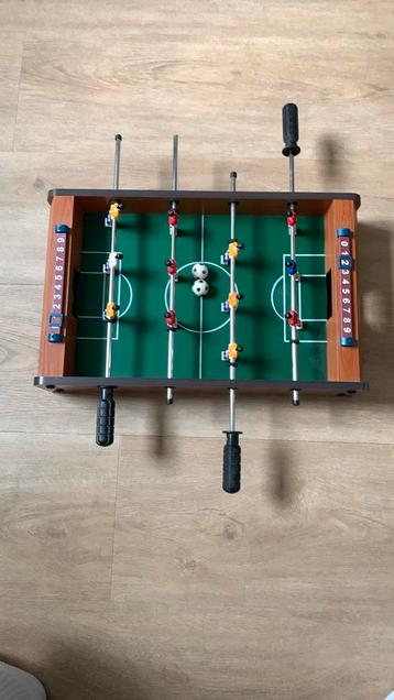 Tafelvoetbal mini beschikbaar voor biedingen