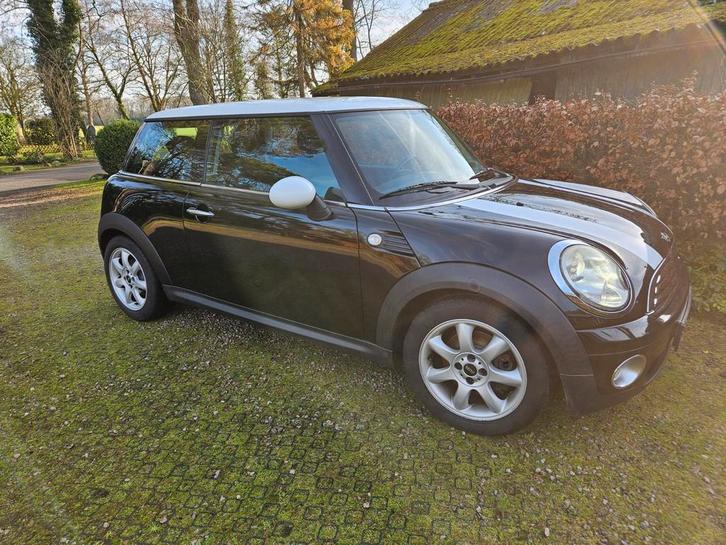 Mini Cooper Chilli 1.6 16V  2009 Zwart, Auto's, Mini, Particulier, Cooper, ABS, Adaptive Cruise Control, Airbags, Airconditioning