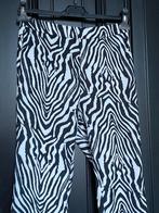 Uitlopende flared broek met zebraprint zebra, Kleding | Dames, Broeken en Pantalons, Zwart, Ophalen of Verzenden, Zo goed als nieuw