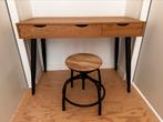 Prachtig (kinder)bureau incl kruk, Huis en Inrichting, Bureaus, Ophalen, Zo goed als nieuw