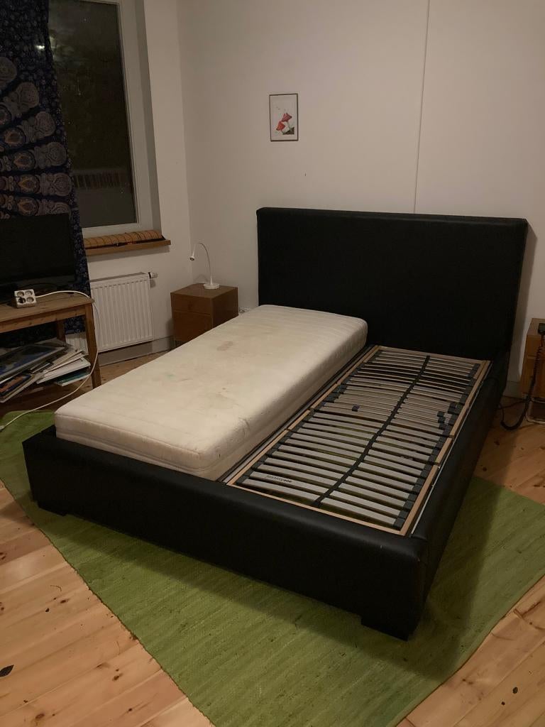Goossens bed (alleen frame!) 160/200, Huis en Inrichting, Slaapkamer | Bedden, Ophalen, Gebruikt, Zwart, Tweepersoons