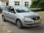 Volkswagen Polo 1.2 Trendline NETTE 4 DEURS VW POLO 1.2 MET, Voorwielaandrijving, Stof, Gebruikt, 4 cilinders