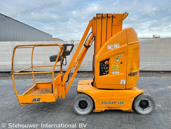 JLG Toucan 10E masthoogwerker verticale mast hoogwerker 10 E, Zakelijke goederen, Machines en Bouw | Liften, Steigers en Ladders