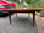 Louis van Teeffelen eettafel, Ophalen